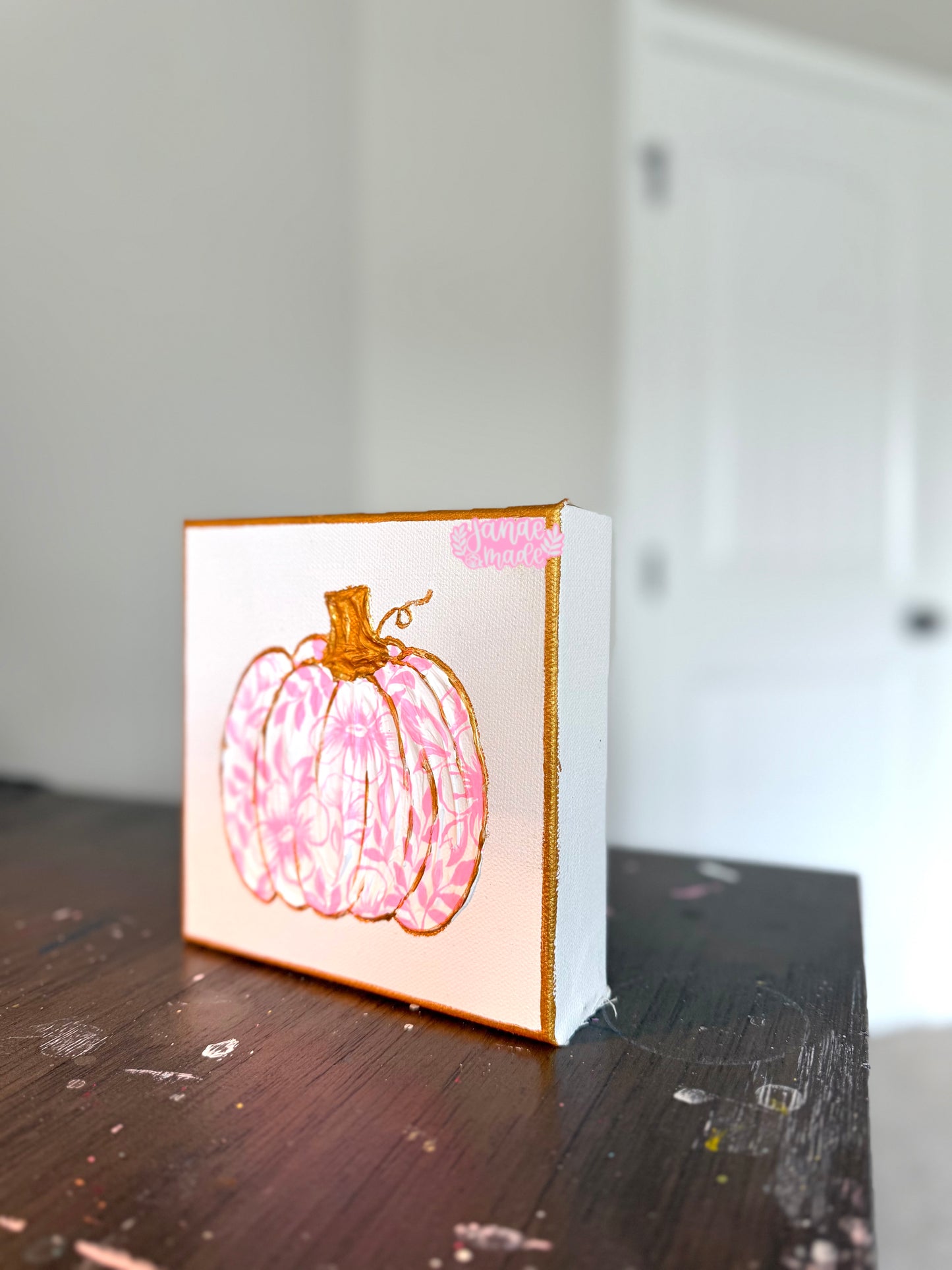 Textured Pumpkin Mini Canvas | Pretty in pink toile