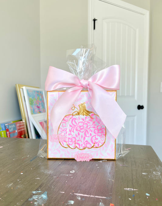 Textured Pumpkin Mini Canvas | Pretty in pink toile