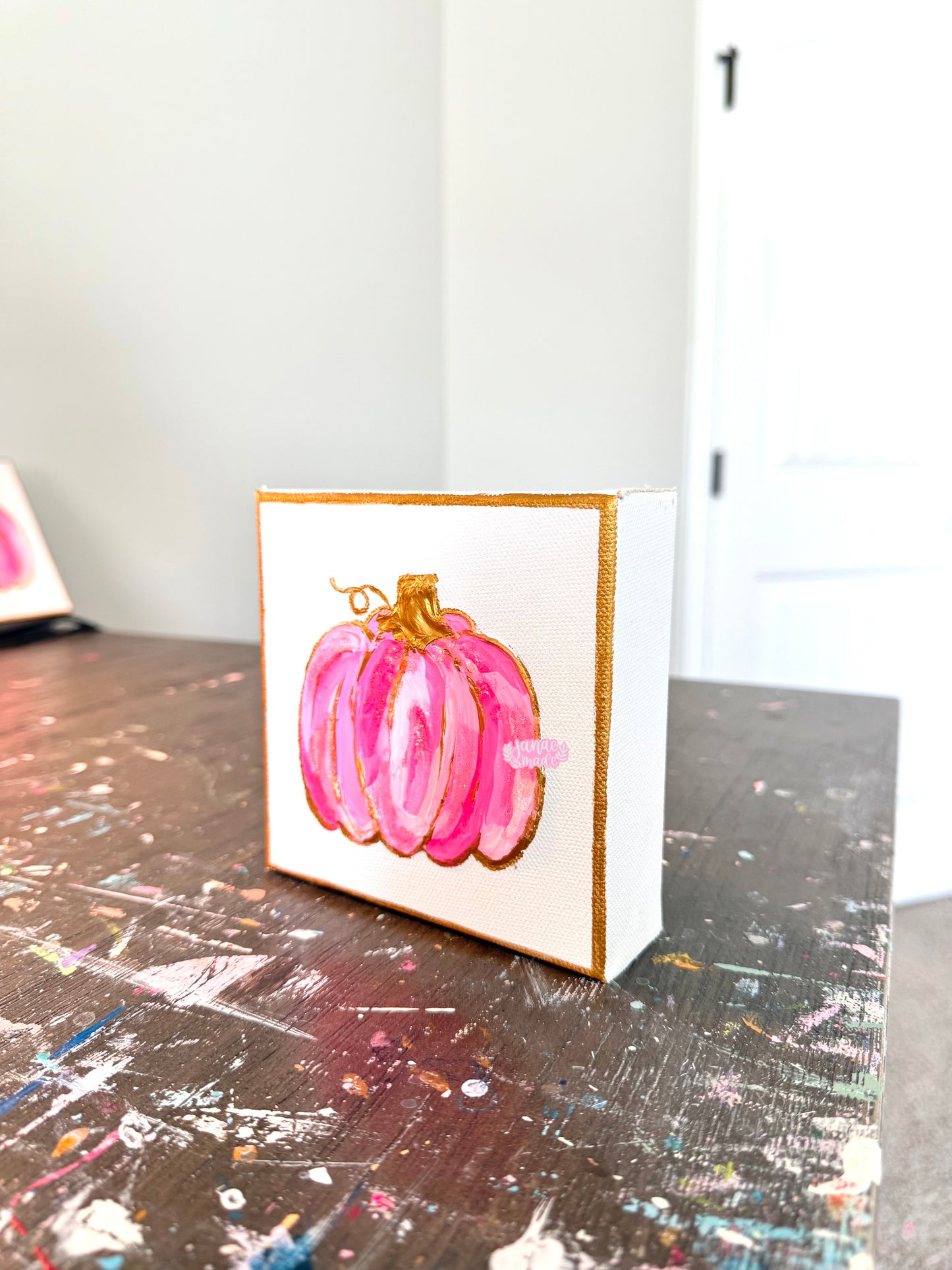 Textured Pumpkin Canvas | Pretty in pink mini